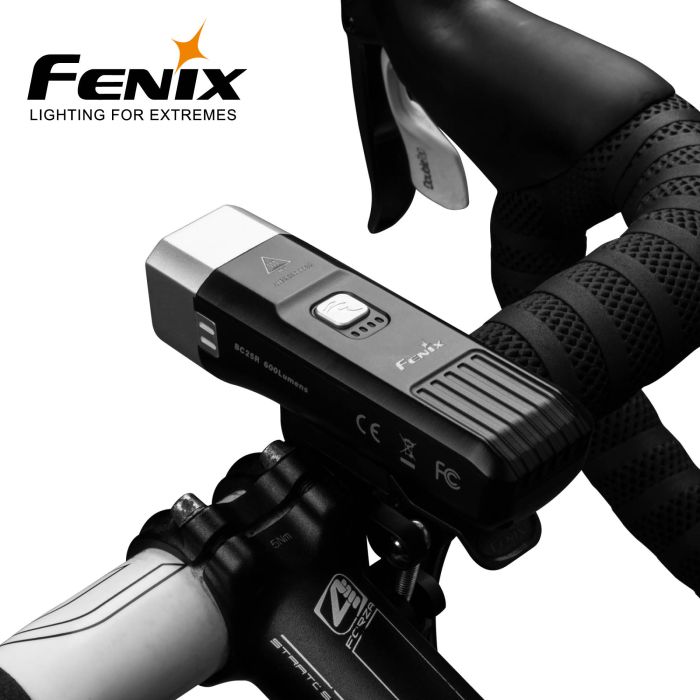 Fenix BC25R genopladelig cykellygte – 600 lumen
